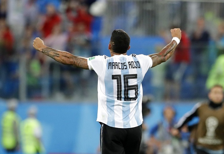 Marcos Rojo's 86th minute winner sends Argentina to the round of 16