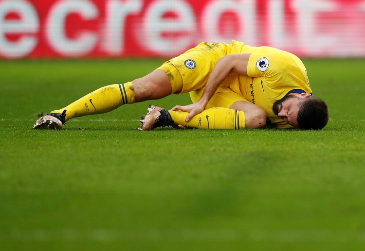 Olivier Giroud picks up an injury in second half