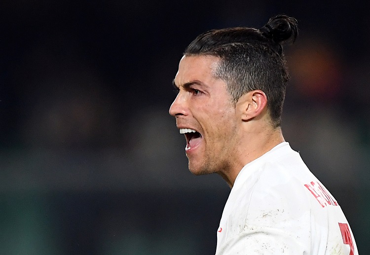 Bóng đá: Cristiano Ronaldo trở thành cầu thủ đầu tiên ghi bàn trước mọi CLB La Liga trong một mùa giải