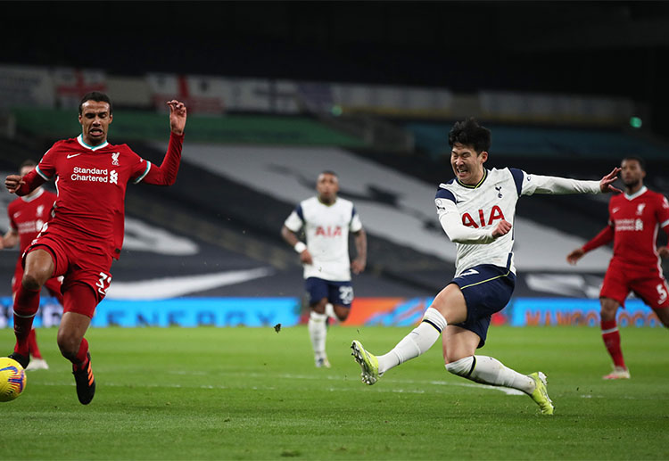 Premier League: cơ hội dành cho thầy trò HLV José Mourinho là vẫn còn khi họ còn trong tay 1 trận chưa đấu