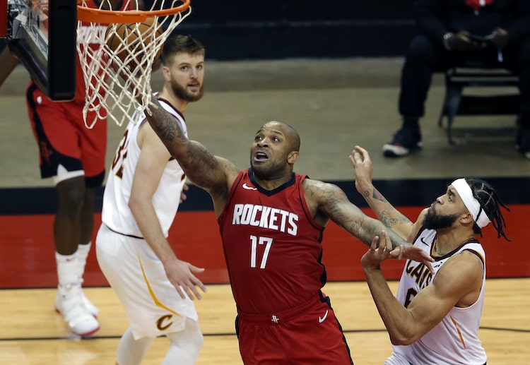 NBA 2021: PJ Tucker sẽ đến Bucks để chinh phục miền Đông cùng Giannis