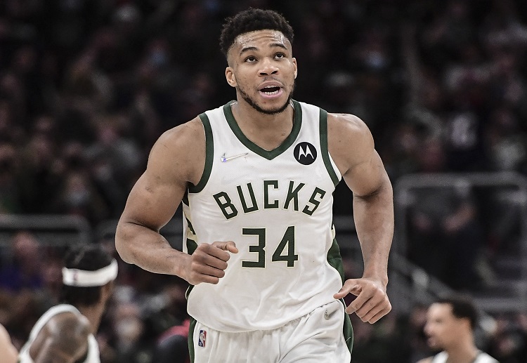 Milwaukee Bucks kembali kalah dari Toronto Raptors di NBA.