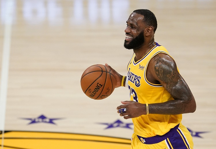 LeBron James đã trở thành huyền thoại sống tại NBA.