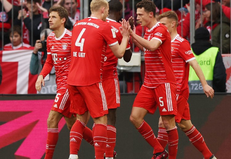 Bundesliga: Bayern Munich vẫn giữ được vị trí đầu bảng