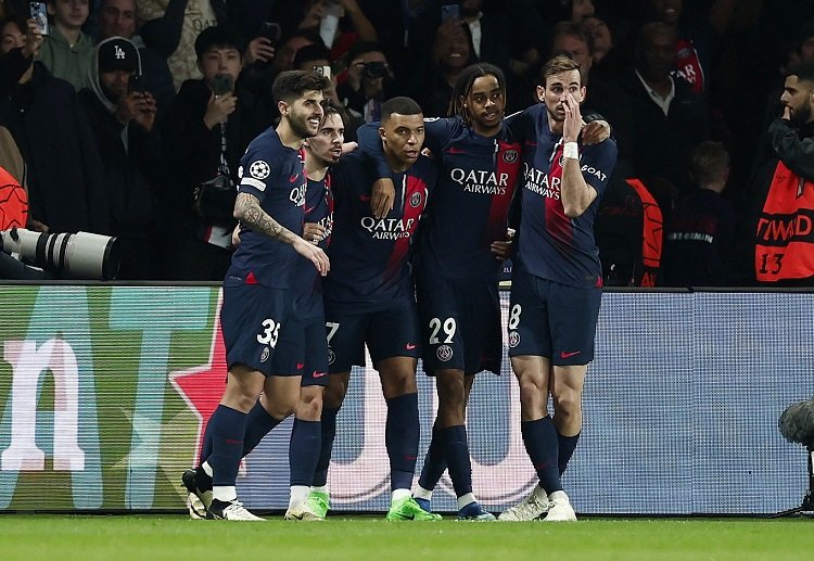 PSG đã để thua ở trận lượt đi bán kết Champions League