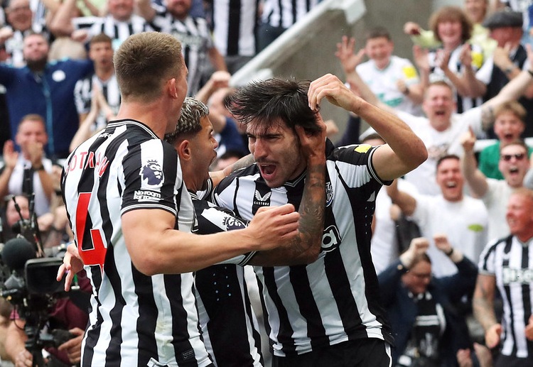 Newcastle vươn lên xếp thứ 6 trên BXH Premier League