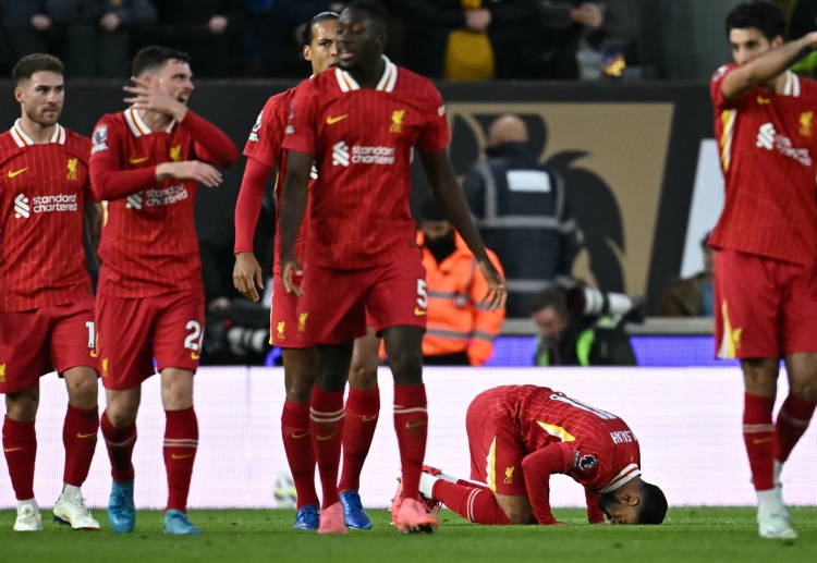 Premier League: Liverpool duy trì phong độ