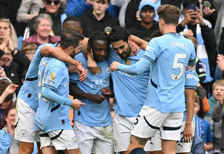 Premier League: Man City giành 3 điểm quý giá