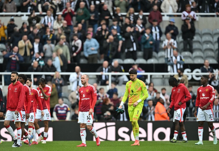 Man United trắng tay ở vòng 32 Premier League 2024/25