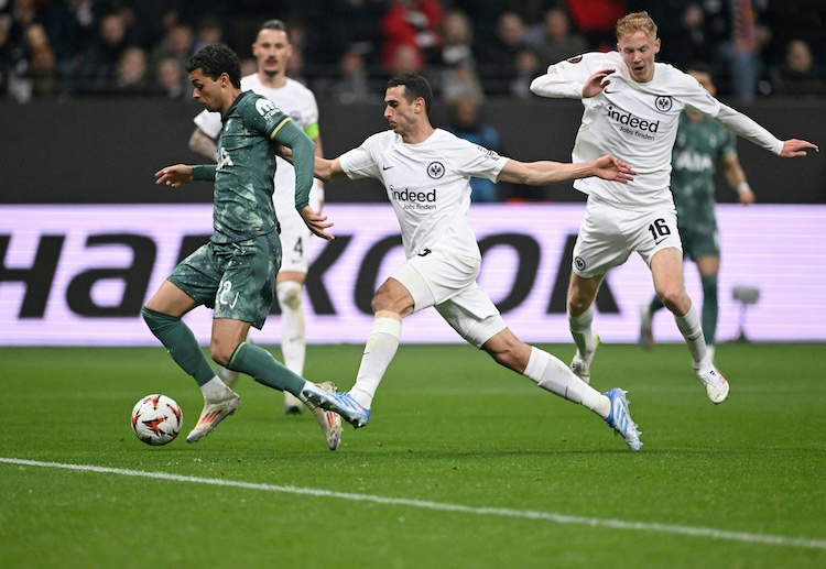 Ellyes Skhiri diandalkan Eintracht Frankfurt di ajang Bundesliga