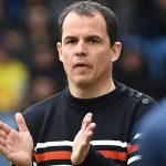 ဆန်းဒါးလန်း ကတော့ လိဒ်စ်ယူနိုက်တက်၊ ဘန်လေ တို့နဲ့ အတူ ပရီးမီးယားလိဂ် ဆီ တက်လှမ်းခွင့် ရရှိခဲ့တာ ဖြစ်ပါတယ်။