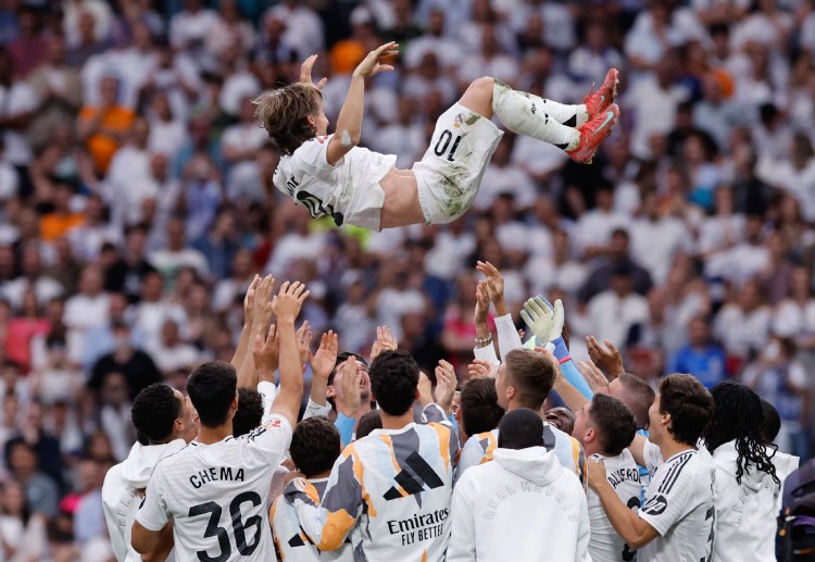 Luka Modric chuyển đến Serie A thi đấu cho AC Milan