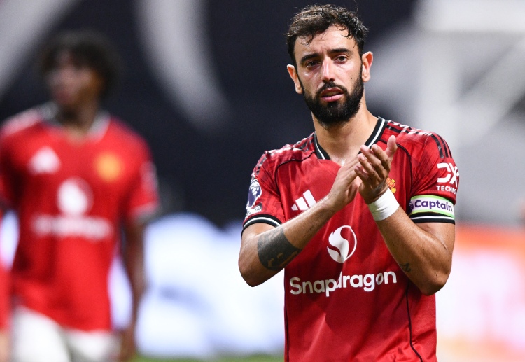 友谊赛 主场捧杯