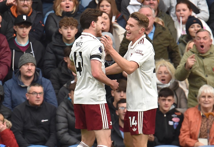 英超联赛 哲凯赖什与赖斯的头球各下一城，阿森纳在客场以2比0完胜伯恩利