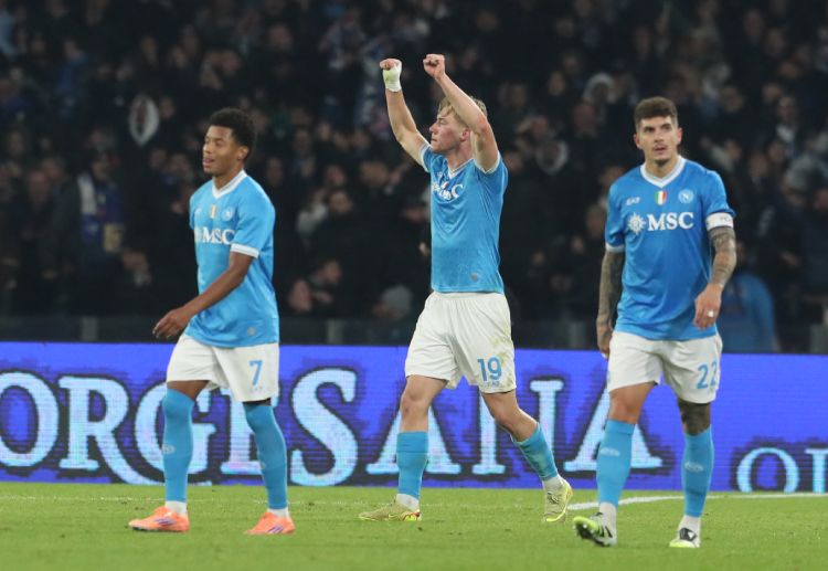 Napoli giành 3 điểm ở vòng 14 Serie A khi đối đầu Juventus